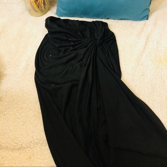 Dresses & Skirts - Skirt